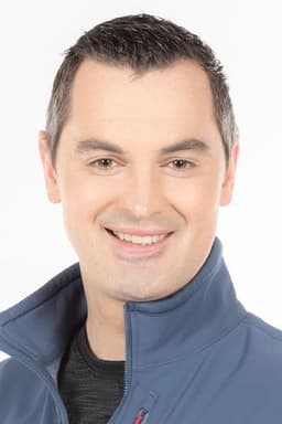 Photo of Karl Henry