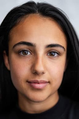 Photo of Leila Khan