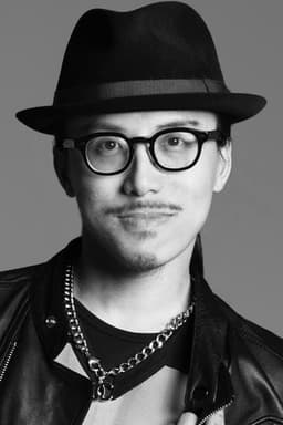 Photo of Leslie Kee