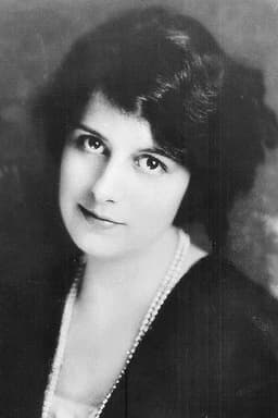 Photo of Alice Calhoun