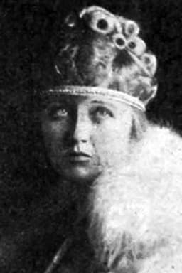 Photo of Beatrice Van