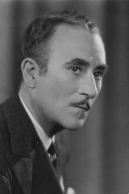Photo of John Halliday