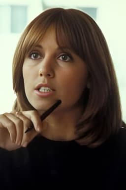 Photo of Caroline Cartier