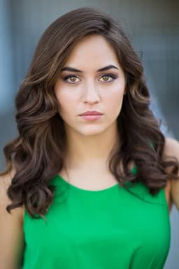 Photo of Rae Varela