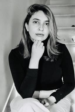 Photo of Sarah Blakley-Cartwright