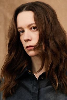 Photo of Chloe Pirrie