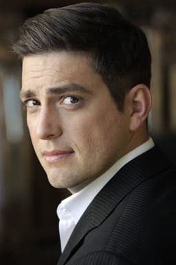 Photo of Josh Dean