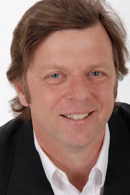 Photo of Iain Rea