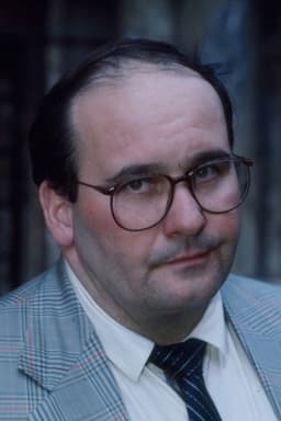 Photo of Ernie Sabella