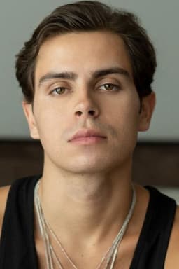 Photo of Jake T. Austin