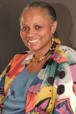 Photo of Sandi Ross