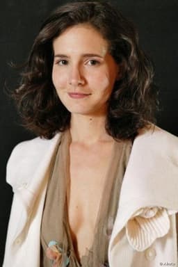 Photo of Chloé Lambert