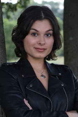 Photo of Grace Favarro