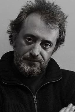 Photo of Roberto Suárez