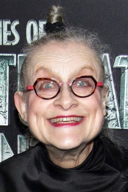 Photo of Joyce Robbins