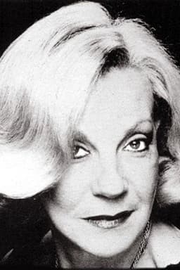 Photo of Márcia Real