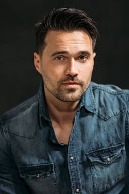 Photo of Brett Dalton