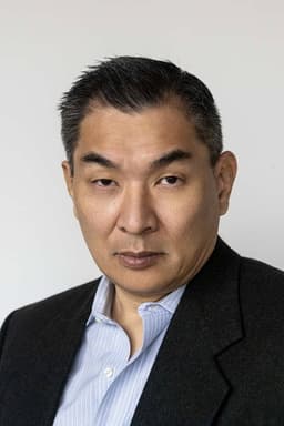 Photo of Ming Lo