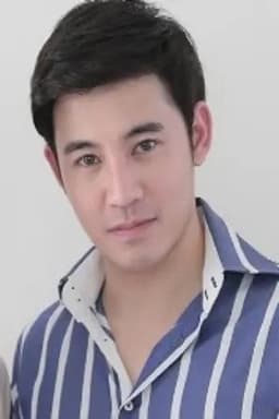 Photo of Anuruk Boonpermpoon