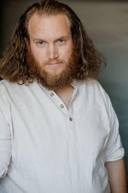 Photo of Ross Gosla