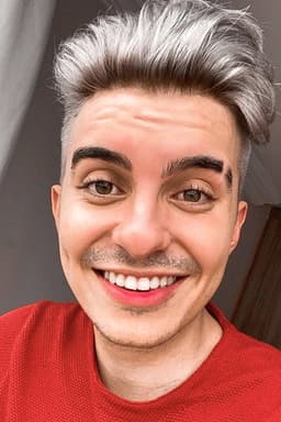 Photo of Cauê Bueno