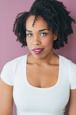 Photo of Alicia Richardson