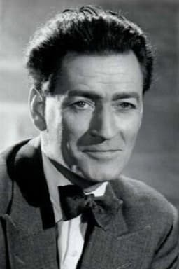 Photo of Guy Rolfe
