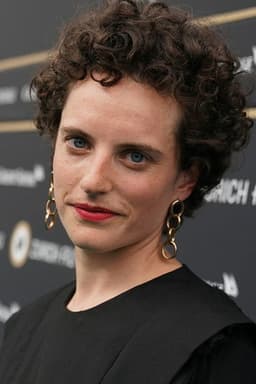 Photo of Sophie Hutter