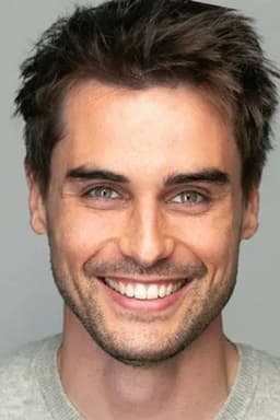 Photo of Stephen Manas