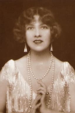 Photo of Lucy Doraine