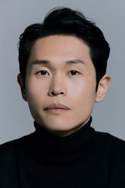 Photo of Kang Gil-woo