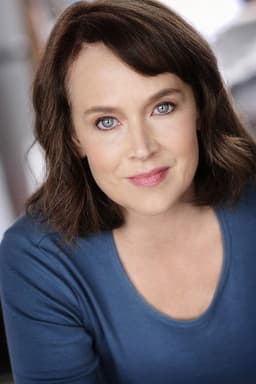 Photo of Laura Kirk