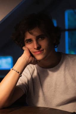 Photo of Víctor Lasala