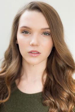 Photo of Paris Warner