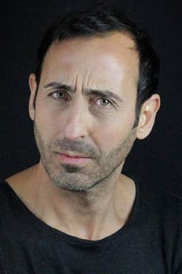 Photo of Víctor Benjumea