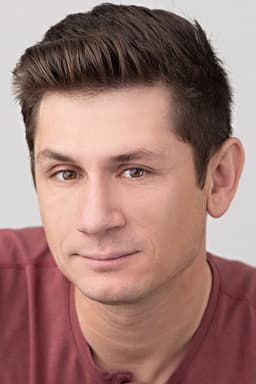 Photo of Taylor Calmus