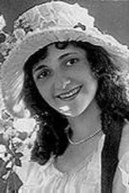 Photo of Violet Schram