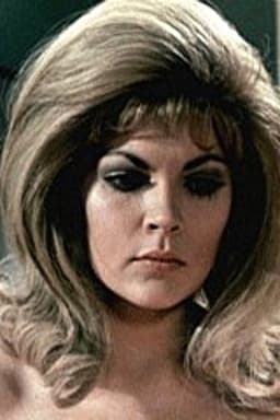 Photo of Lisa Collings