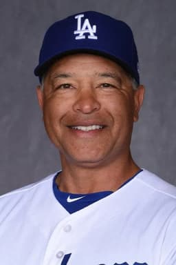 Photo of Dave Roberts