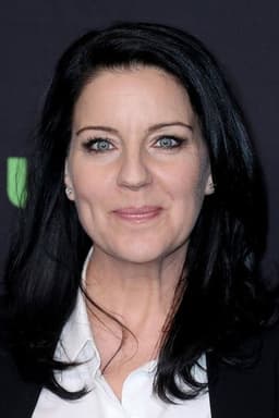 Photo of Andrea Parker