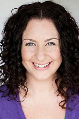 Photo of Jennifer Nangle