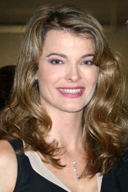 Photo of Stephanie Romanov