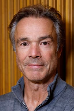 Photo of Hannes Jaenicke