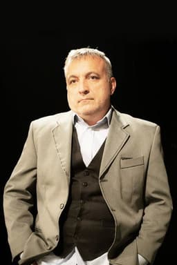 Photo of Robert Yanakiev
