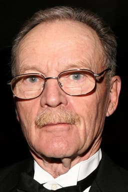Photo of Michael Chapman