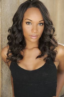 Photo of Ashani Roberts