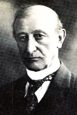 Photo of William Courtright