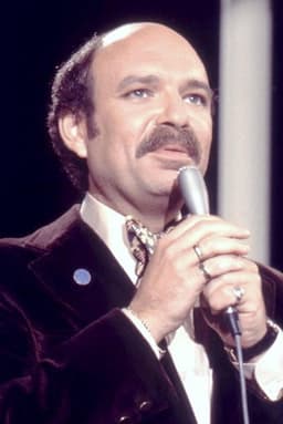Photo of Lorenzo Music
