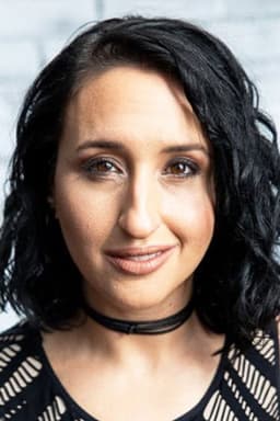 Photo of Samia Mounts
