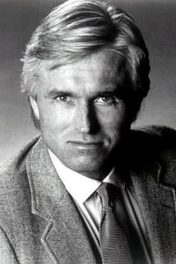 Photo of Dennis Holahan